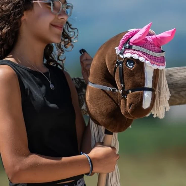Hobby Horse A3 Sunny Dream, Dunkles Alezan-Pferd mit glitzerndem Frontteil und weißem/braunem Satinfluss, Reitspielzeug für Kinder und Jugendliche – Bild 4