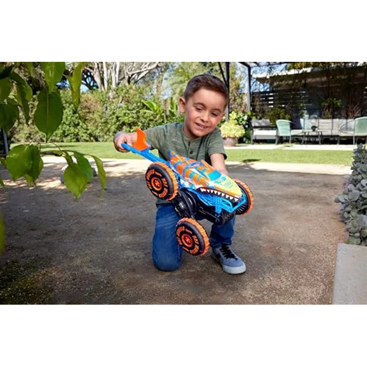 Hot Wheels RC Tiger Shark Climber, Fernbedienungs-Spielzeugfahrzeug mit 3 Spielmodi für Rennen, Klettern und Stunts, großer Maßstab, JFR39 – Bild 2