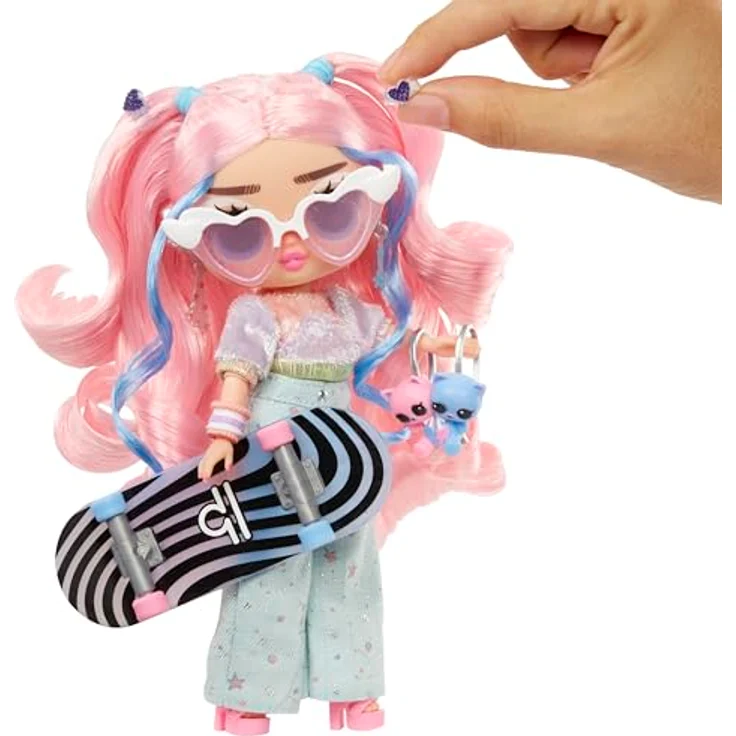 L.O.L. SURPRISE! Anziehpuppe L.O.L. Surprise Tweens Core Doll - Flora Moon, Modepuppe mit beweglichen Gliedern und 15 Überraschungen – Bild 5