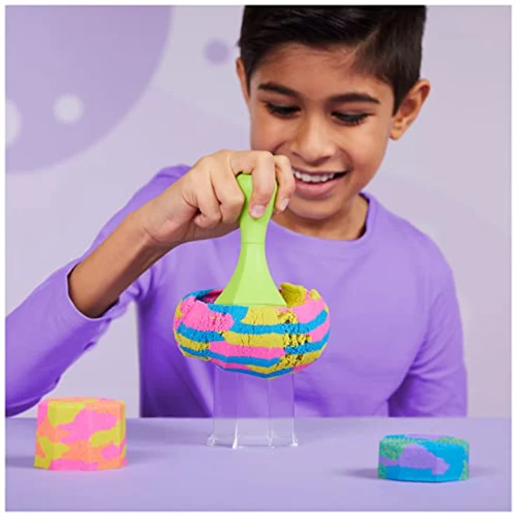 Kinetic Sand Squish N' Create Set - mit 382 g original magischem kinetischem Sand aus Schweden in DREI Farben und 5 Werkzeugen für kreatives Indoor-Sandspiel, ab 3 Jahren – Bild 5