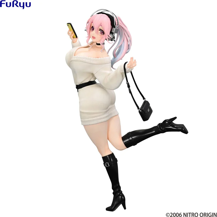 FuRyu Super Sonico Trio-Try-iT PVC Statue Winter Memory Ver. 21 cm, detailreiche Sammelfigur für Sammler ab 14 Jahren