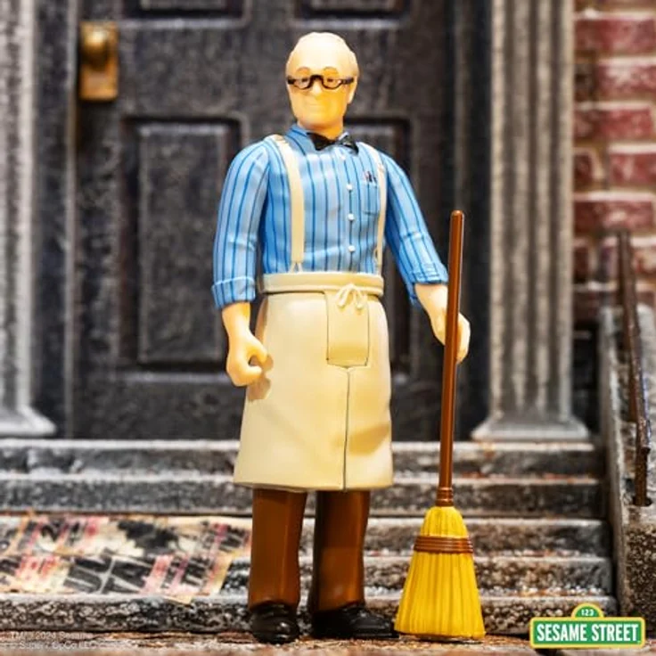 Super7 Sesamstraße Mr. Hooper, 9,5 cm große Actionfigur mit Besenzubehör für Sammelfreunde – Bild 4