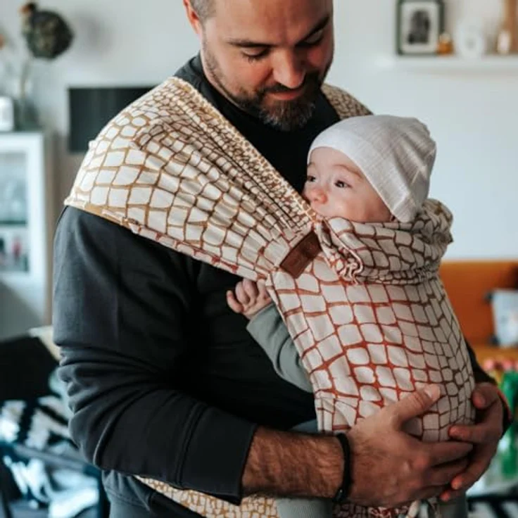 Hoppediz Babytrage Hop-Tye Advanced, Halfbuckle mit Tuchträger, ab Geburt (2,5 - 20 kg), Sicherheit nach internationalen Standards – Bild 3