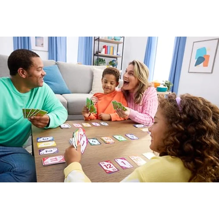 Mattel Games Skip-Bo Kartenspiel, für 2-6 Spieler, Farbenblindfreundlich, Familienspiel ab 7 Jahren – Bild 2