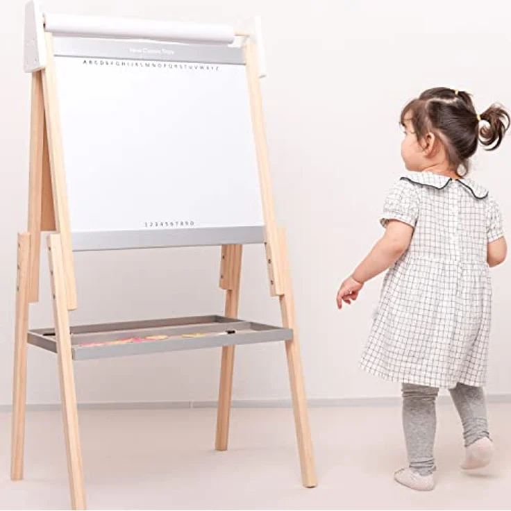 Mercator Medical New Classic Toys Blackboard, Magnetisches Whiteboard mit Kreiden, Marker und Schwamm, höhenverstellbar (110-114,5 cm) – Bild 6