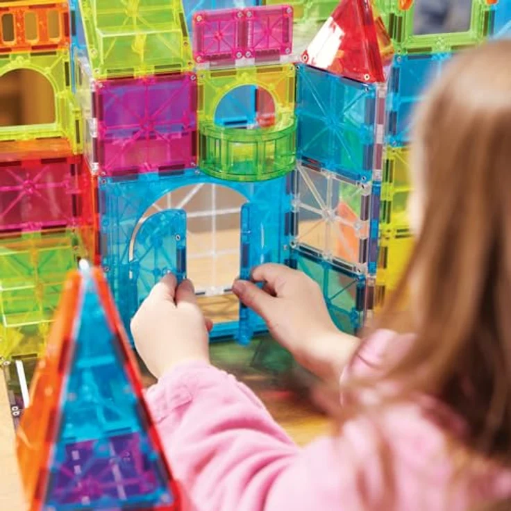 Magna-Tiles® City Center, 110-teiliges Magnetbauset mit Straßenstücken, Wendeltreppen und Fahrzeugen für kreatives Spielen – Bild 4