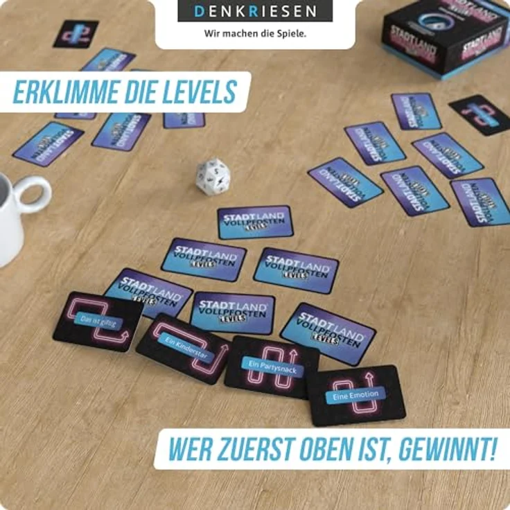 DENKRIESEN STADT LAND VOLLPFOSTEN® - Levels - PARTY EDITION, Brettspiel für 2-6 Spieler, inklusive Blitzwürfel, 60 Spielkarten, ab 12 Jahren – Bild 5