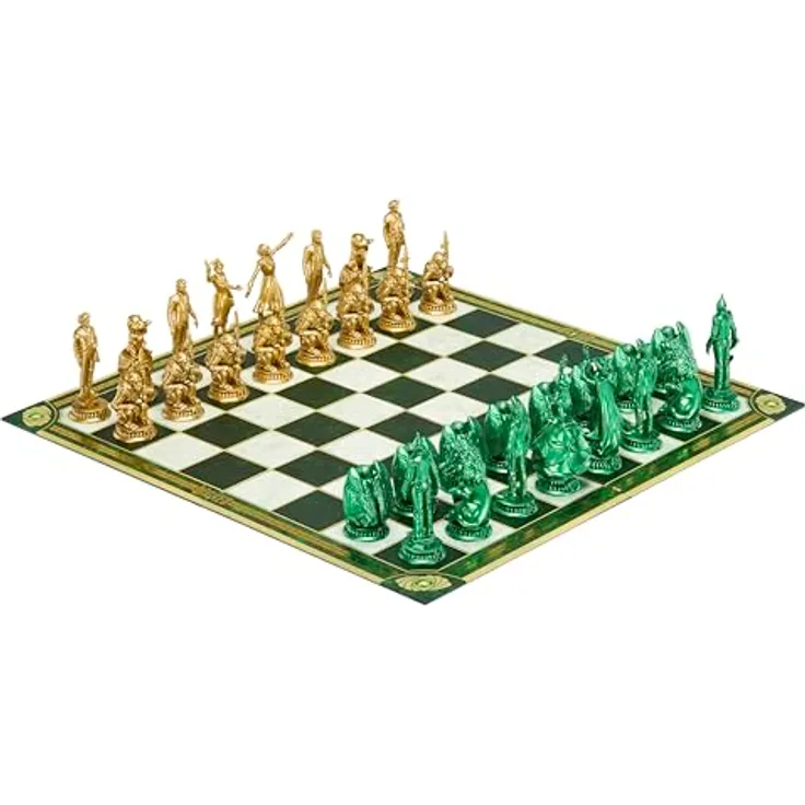 The Noble Collection Wicked: Teil 2 Schachspiel Shiz vs. Emerald City, 32 Kunststofffiguren zwischen 5 und 11 cm, Spielbrett 45 x 45 cm