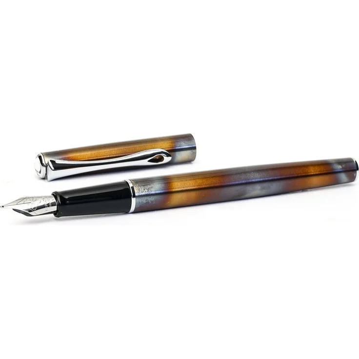 DIPLOMAT Füllhalter Traveller Flame, Edelstahlfeder, MADE IN GERMANY (Füllhalter in Geschenke-Etui) – Bild 1
