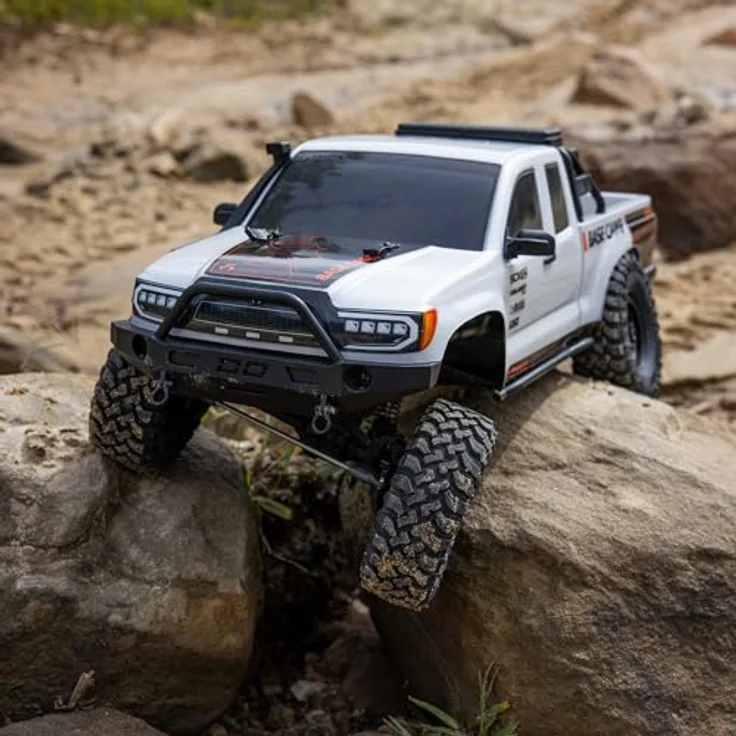 Axial RC Truck 1/10 SCX10 III Base Camp 4X4 Rock Crawler Brushed RTR, weiß, Starkes SCX10 III Stahl C-Kanal Chassis – Bild 3