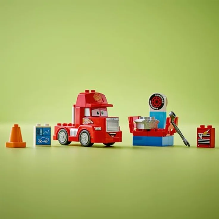 LEGO DUPLO | Disney and Pixar’s Cars Mack Truck beim Rennen, Auto-Set mit LKW-Spielzeug für Kleinkinder ab 2 Jahren, Geschenk für 2-Jährige, die den roten Abschleppwagen aus dem Film lieben 10417 – Bild 5