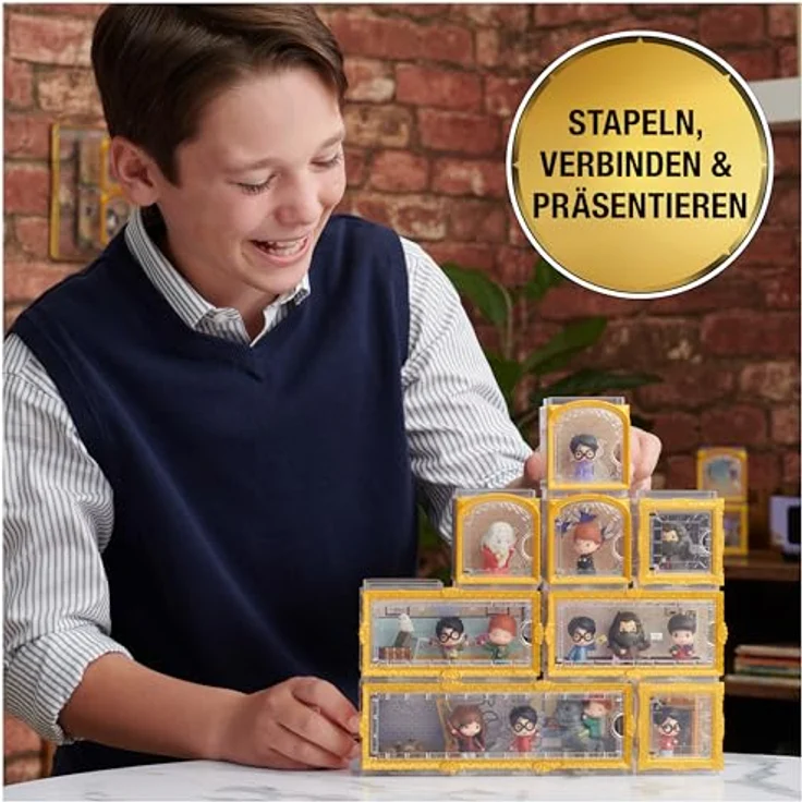 Wizarding World Micro Magical Moments Figurenset, 3 Harry Potter Figuren (Harry, Hagrid, Dudley) mit Setzkasten, ca. 3,8 cm groß, Spielzeug für Kinder ab 6 Jahren – Bild 4