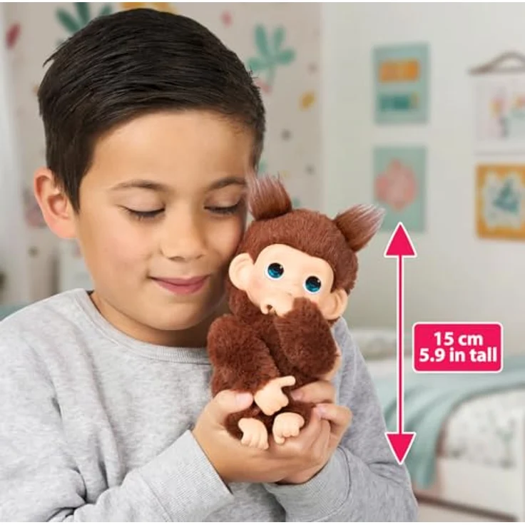 Little Live Pets Baby Monkey Minis Chikki Cherry, interaktiver Plüschaffe mit über 20 Geräuschen, 18,8 cm, weiches braunes Fell, griffige Hände & Füße, sammle alle 3 – Bild 3