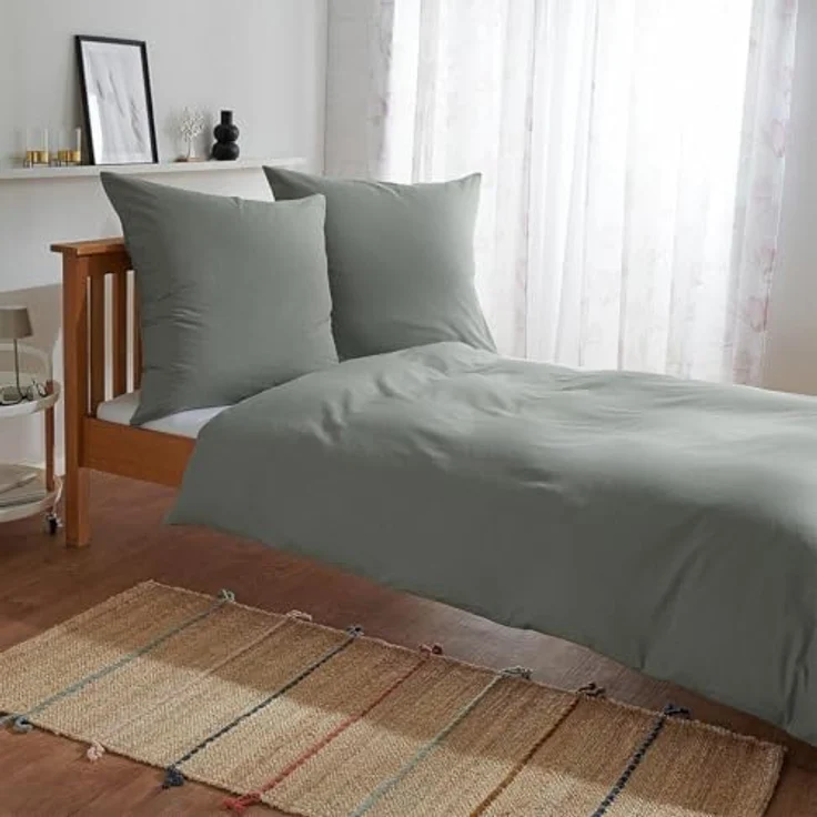 Traumschlaf Uni Biber Bettwäsche, kuschelig weich aus 100% Baumwolle, mit Reißverschluss, 135x200 cm + 80x80 cm, grau – Bild 4