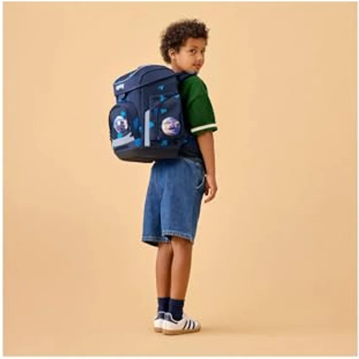 ergobag cubo Set, ergonomischer Schulranzen 5-teilig für 1. Klasse mit höhenverstellbarem Tragesystem, schwarz – Bild 2
