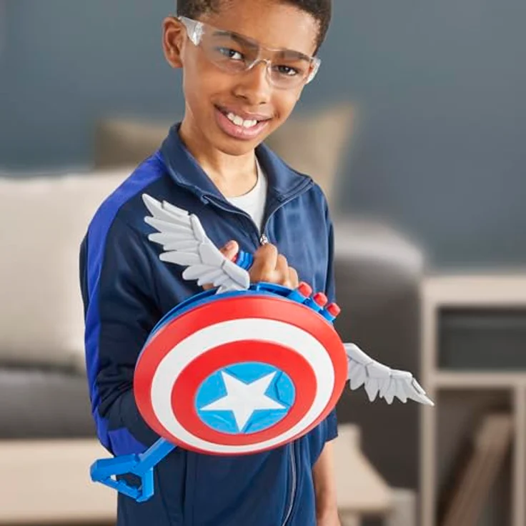Marvel Studios Captain America Brave New World NERF Flügelschild Blaster, Schild Rollenspielzeug - Mit 3 NERF Darts, für Links- und Rechtshänder geeignet, anpassbarer bequemer Riemen – Bild 5