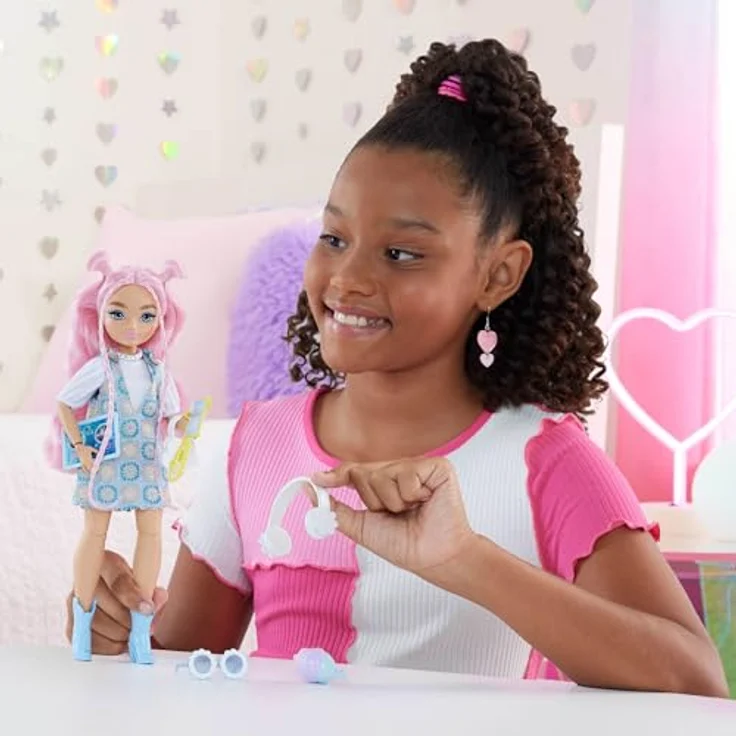 Mattel Barbie Dream Besties Daisy, Ankleidepuppe mit einzigartigen Talenten – Bild 2