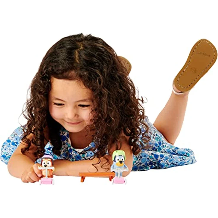 Bluey und Fahrzeug: Figuren (6,3–7,6 cm) mit beweglichen Gelenken, 2er-Pack – Bild 5