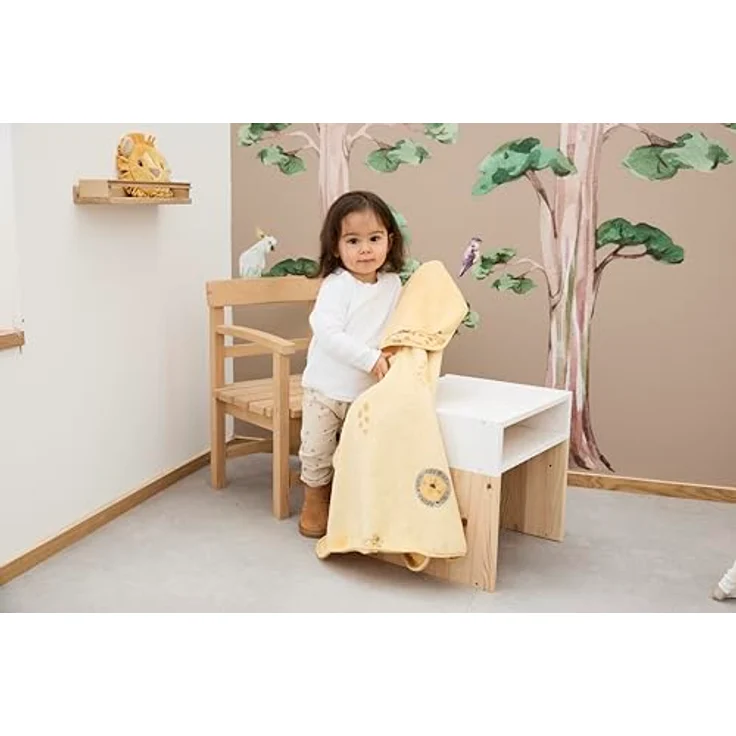 Sterntaler® Kuscheltier Giraffe Kaya L, 33 cm, mit Rassel für sensorische Wahrnehmung, pflegeleicht – Bild 8
