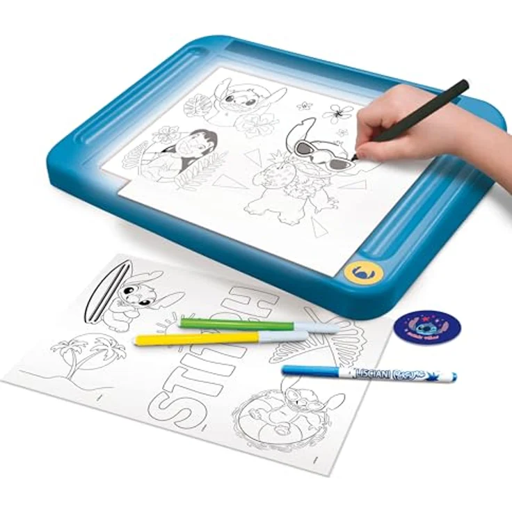 Lisciani Disney Stitch Zeichenschule mit Licht-Tisch, A4 Leuchttisch, inklusive Schablonen und Duft-Stiften, für Kinder ab 5 Jahren – Bild 4
