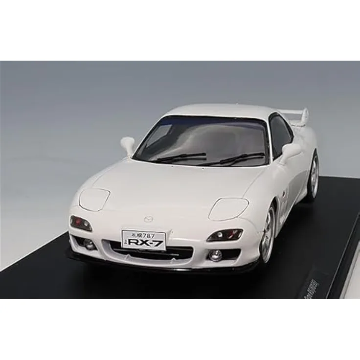 Solido 1:18 Mazda RX7 FD3RS, detailgetreues Die-cast Modellauto in schneeweiss mit Kunststoffsockel