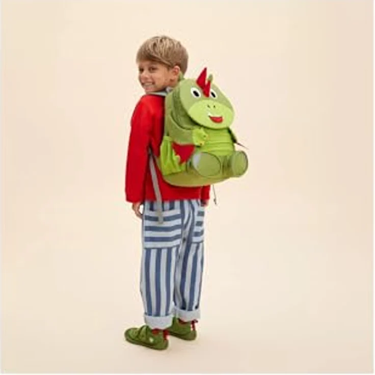 Affenzahn Kindergartentasche Drache, grün, mit gestickten Details, ziehbarer Namensschild-Zunge, höhenverstellbarem Brustgurt und recyceltem Material – Bild 7