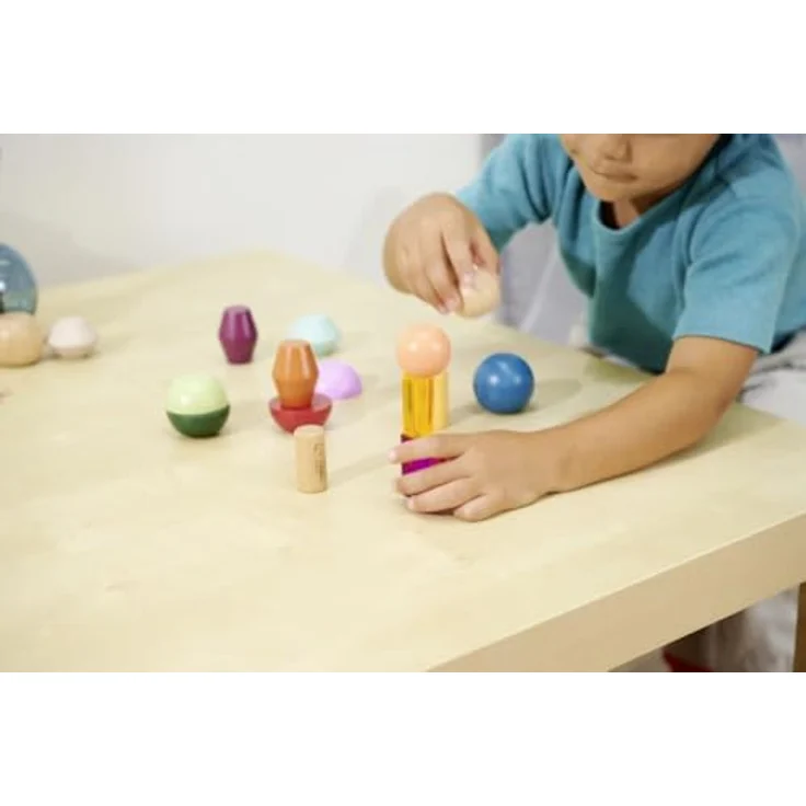 Eichhorn Montessori Stapelspielzeug Stapelperlen, 16 farbenfrohe geometrische Bausteine aus FSC® Buchenholz, fördert Kreativität und Feinmotorik – Bild 8