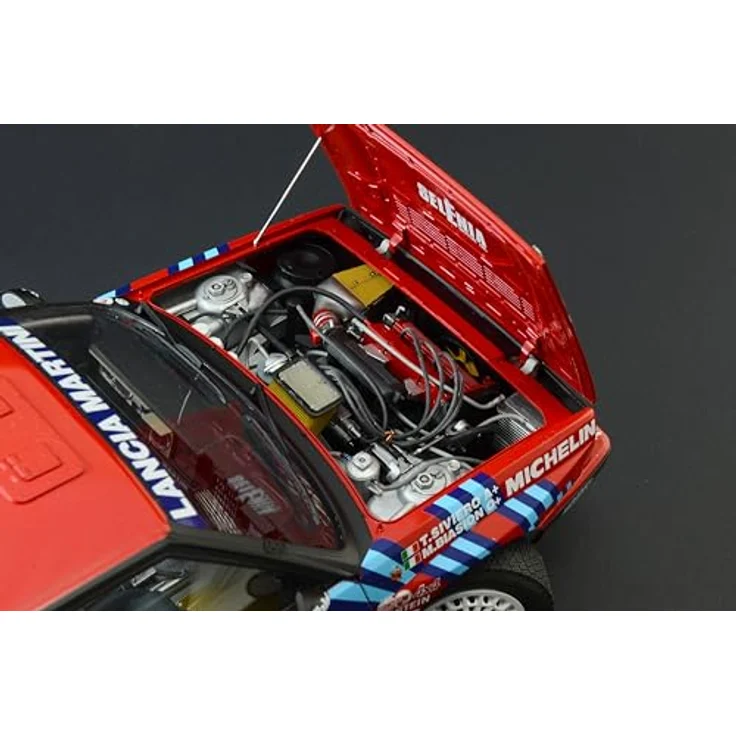 Italeri 4712 1:12 Lancia DELTA 16VHF integ Sanremo'89 - Modellbau, Bausatz, detailgetreu, Unlackiert – Bild 4