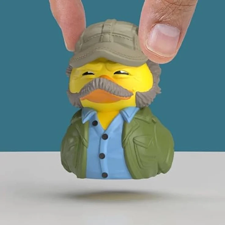 TUBBZ Mini: Jaws - Quint Cosplay-Gummiente Vinyl-Figur, 5 cm groß in Mini-Badewanne mit Jaws-Logo – Bild 5