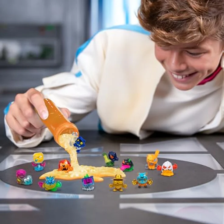 MRBEAST LAB Swarms, Atomic-Serie Mega-Labor-Packung, Experiment mit 2/12 Mini-Monster-Sammelfiguren (2,5 cm) zur Enthüllung, inkl. Limited Edition silberner Überraschungskoffer – Bild 2