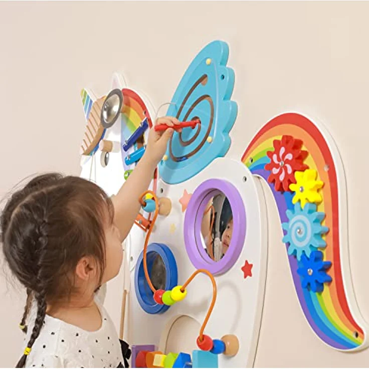 TikTakToo Motorikbrett Einhorn, Montessori Spielzeug mit Zahnradspiel und Magnet-Motorik-Spiel, 4-tlg, FSC-Holz, Wandmontage, 83,6 x 66,8 cm – Bild 3