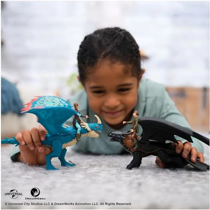 DreamWorks Dragons How to Train Your Dragon, Wikinger und Drachen Actionfiguren-Set, Sturmpfeil (24 cm) & Astrid (7 cm) mit beweglichen Teilen, Spielzeug für Kinder ab 4 Jahren – Bild 2