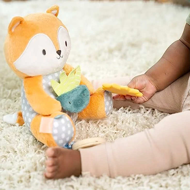 Ingenuity Calm Springs Kitt der Fuchs, Plüsch Spielgefährte mit BPA-freiem Sonnenbeißring und verschiedenen Stofftexturen, geeignet für 0-36 Monate – Bild 5