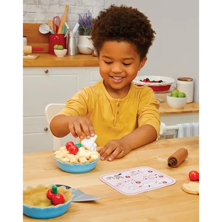 Little Tikes Creative Chefs Pie Kit, Tortenbäcker-Rollenspiel mit Make-It! Mix-Spielsand und 22 Zubehörteilen, für Kinder ab 3 Jahren, nicht essbar – Bild 5