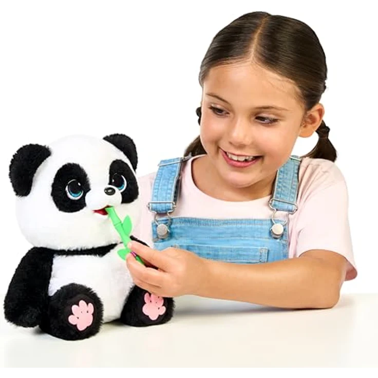 Moose Little Live Pets My Baby Panda, interaktive Plüschfigur mit über 50 Geräuschen und Reaktionen, inklusive Töpfchen und Bambusstäbchen, H30 x B17 cm – Bild 2