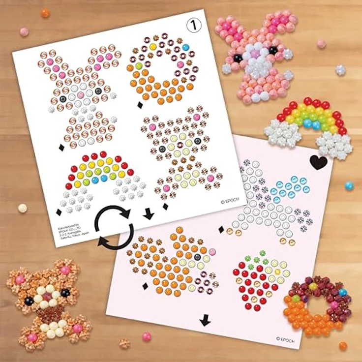 Aquabeads Kreativset Bastelstudio Starter Set, 900 bunte Bastelperlen, Pop-Up Bastelplatte und Sprüher, für Kinder ab 4 Jahren – Bild 4