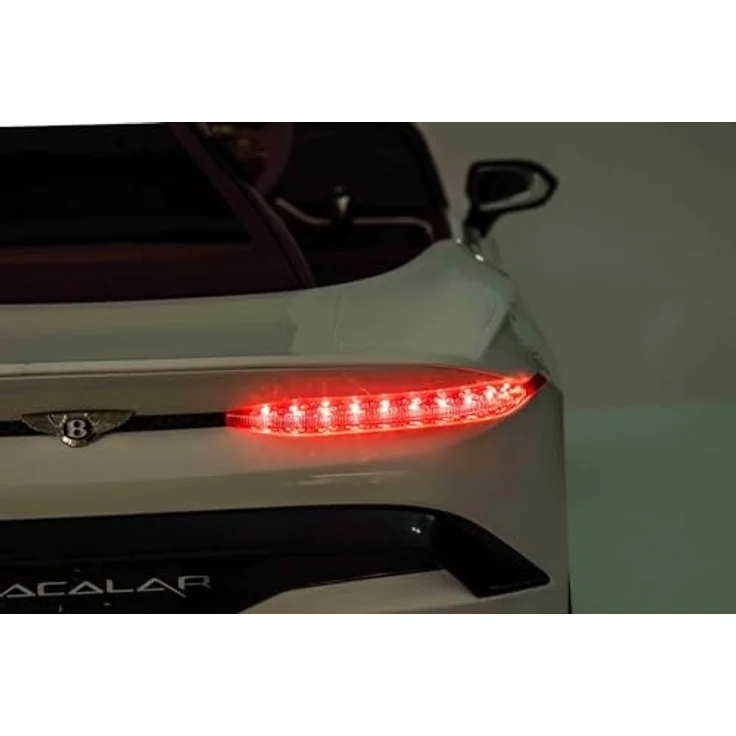 Beneo Motors Elektrisches Kinderauto Bentley Bacalar 12V, weiß, Türen öffnen nach oben, 2x25W Motor, LED-Beleuchtung, 2,4 GHz Fernbedienung, USB/AUX-Anschluss, Hinterradfederung, Originale Lizenz – Bild 3