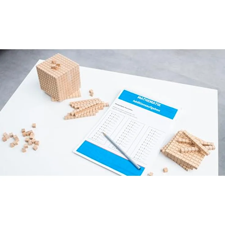 Betzold Zehnersystemsatz, Lernspielzeug aus massiver Buche für Mathematik mit 100 Einerwürfeln, 20 Zehnerstangen, 10 Hunderterplatten und 1 Tausenderblock – Bild 2