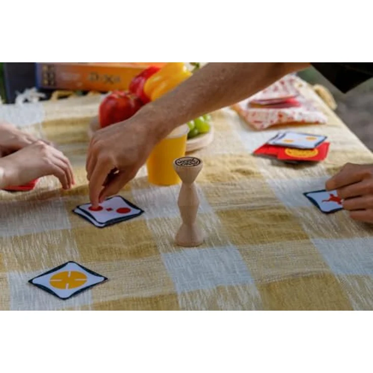 Rebel Gra Jungle Speed Eco (PL), interaktives Kartenspiel für 2-10 Spieler, aus nachhaltigem Holz, kompakt und leicht zu transportieren, Spielanleitung in polnischer Sprache – Bild 2