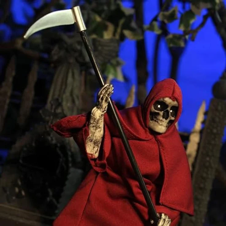Mego Sensenmann Actionfigur, 20,3 cm mit 14 Gelenkpunkten und detailliertem Stoff-Outfit, offizielles Lizenzprodukt – Bild 2