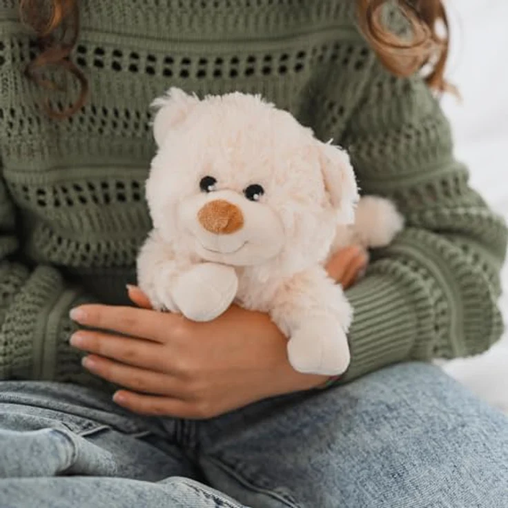 Habibi Plush 1628 Bär liegend, Wärmekissen mit Hirsefüllung, zum Erwärmen in Mikrowelle/Backofen, ca. 35 cm, für Kinder und Erwachsene, ideal auch für Babys – Bild 4
