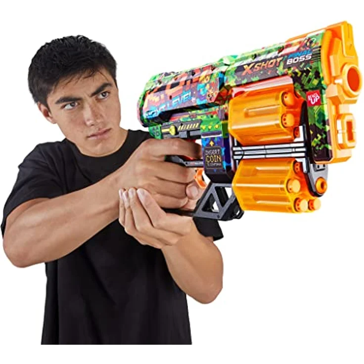 XShot X-Shot Skins Dread - K.O - Federdruck Dartblaster mit Doppeltrommel-Magazin, 12 Darts & einzigartigem bunten Pixel-Look – Bild 4