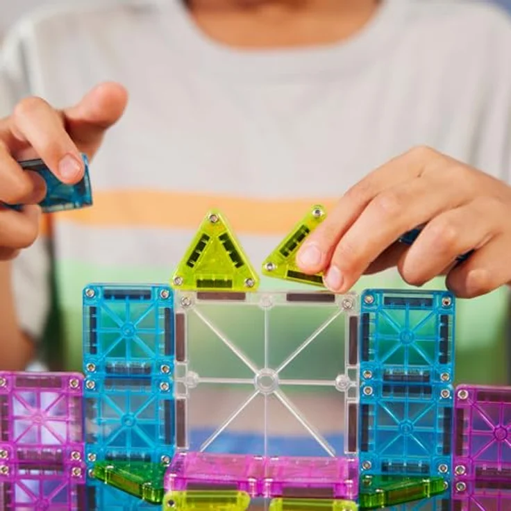 Magna-Tiles® Reiseset Deluxe 55-teiliges Magnetbauset mit praktischer Metalldosenverpackung - Förderung von Kreativität und Feinmotorik, ideal für Reisen und Ausflüge – Bild 3