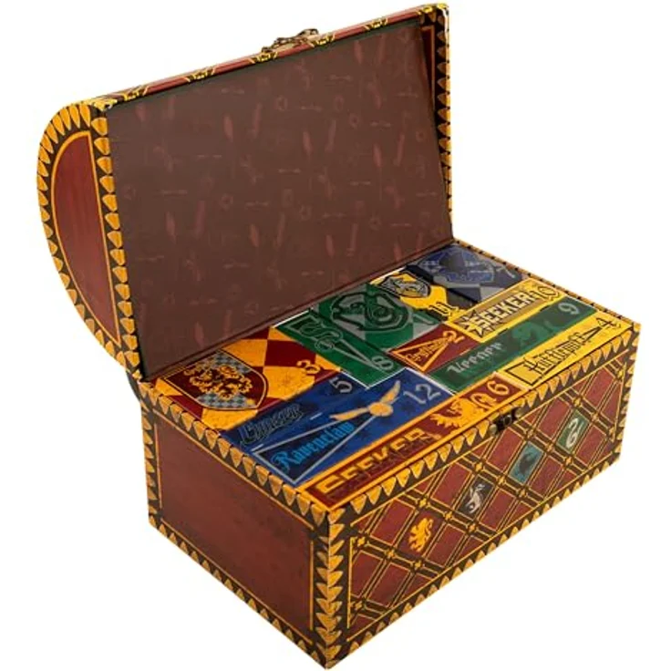Cinereplicas Harry Potter Adventskalender Quidditch Deluxe 2025, 24 thematische Geschenkartikel für Harry Potter-Fans, offiziell lizenziertes Merchandise – Bild 3