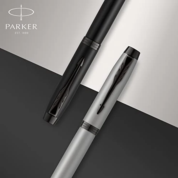 Parker IM Füller | Mattschwarz mit schwarzen Zierteilen | Füllfederhalter mit mittlerer Feder und blauer Tinte | Geschenkbox – Bild 5