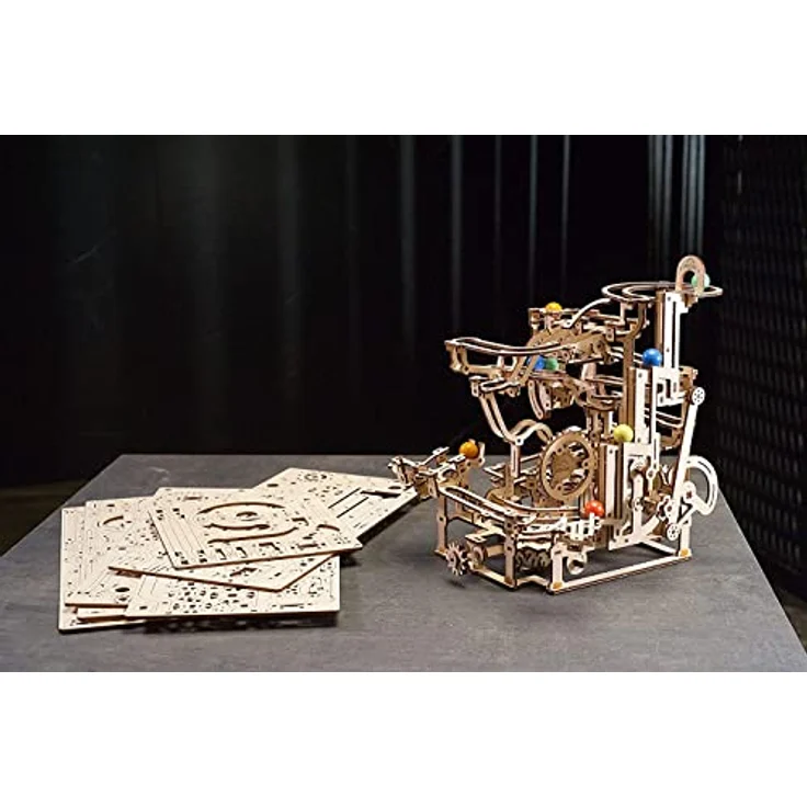 Ugears Murmelbahn mit Stufenwinde – Bild 5