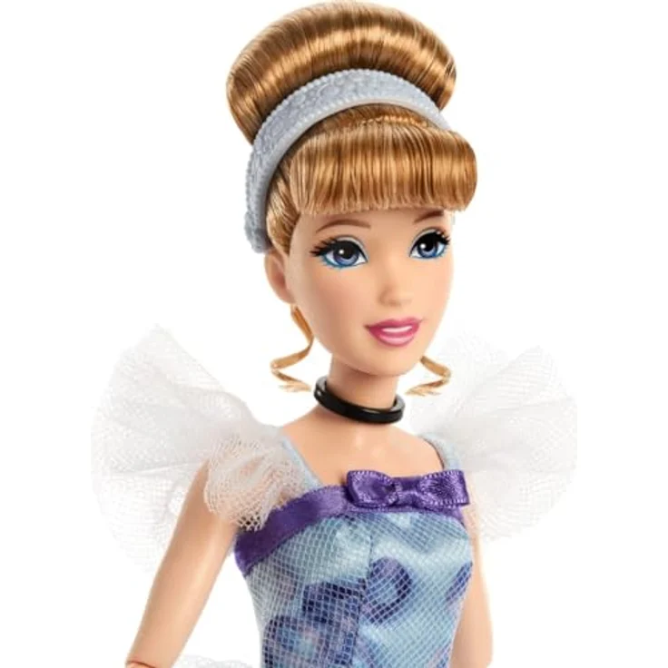 Mattel® Disney Prinzessin Cinderella Anziehpuppe, Modepuppe mit festlichem Kleid und Geschenkbox, JCR78, 30 cm, für Kinder und Sammler – Bild 3