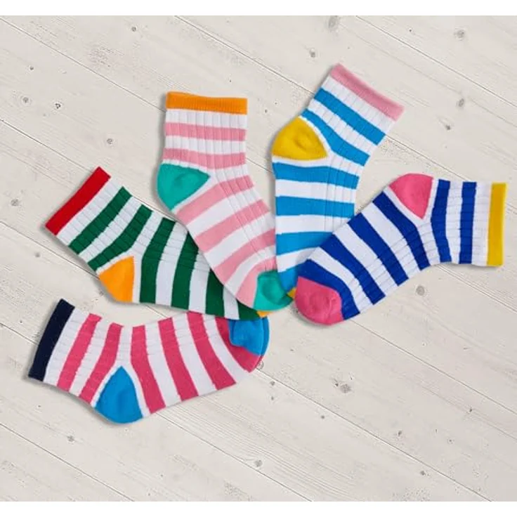 HABA Socken Zocken Jubiläums-Edition Familienspiel ab 4 Jahren Inkl. echter Socken & Holzfiguren 20 Jahre Sonderedition - 2011722001, Brettspiel mit echten Socken & Holzfiguren – Bild 4