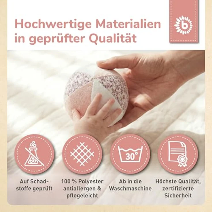 Bieco Veloursball Ella mit Rassel, Ø 10 cm, kuscheliger Plüschball in dreamy rose/sand Mix, fördert Motorik und Krabbeln – Bild 5
