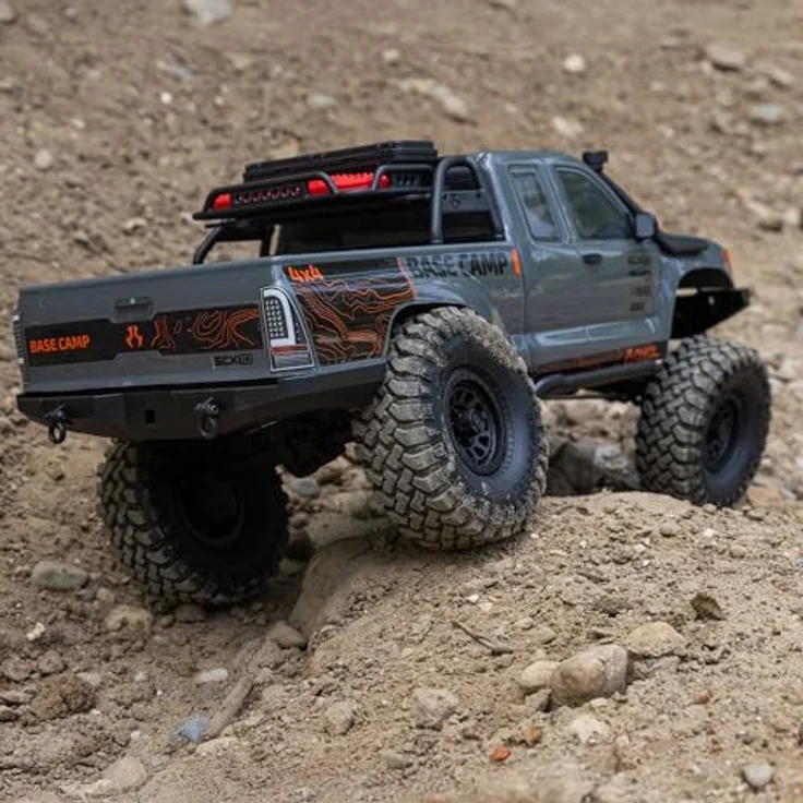 Axial SCX10 III Base Camp 1:10 RTR Rock Crawler, 4X4 mit Portalachsen und Falken Wildpeak-Reifen, grau – Bild 3